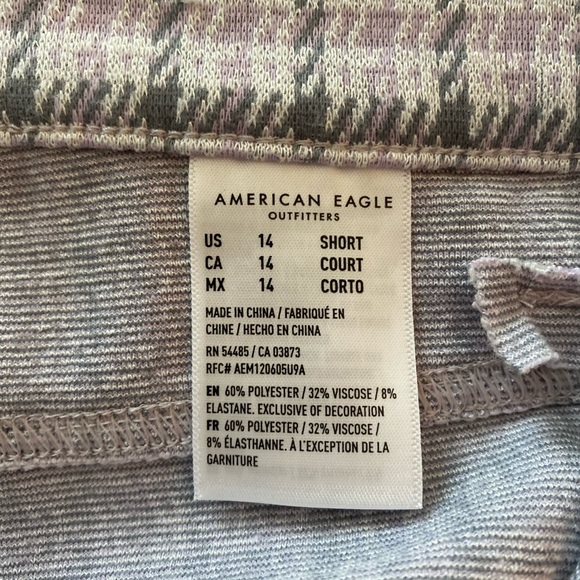 American Eagle Super High-Waisted Skinny Kick Crop Pants - 14 Short - Picture 6 of 9